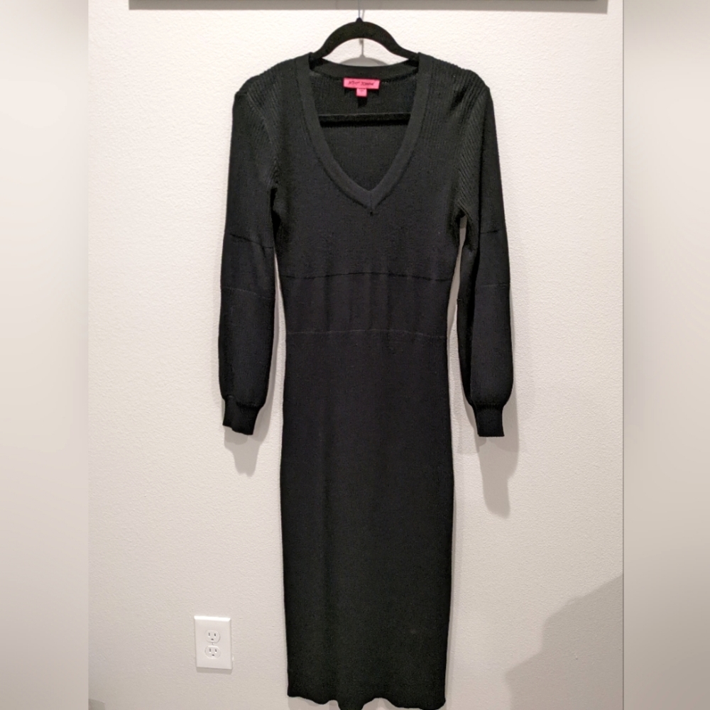 Knit ribbed sweater dress with balloon sleeves